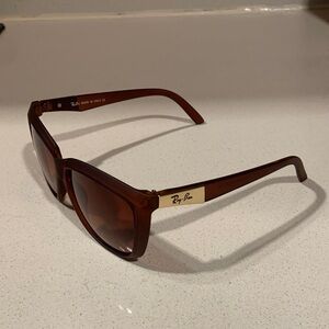 Ray-Ban Tortoise Shell Sunglasses with Gold Detail